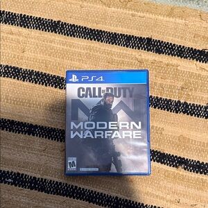 Call of Duty: Modern Warfare for PS4 - Blue Case